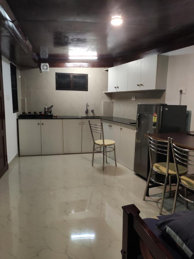 Budget Home Коччи Экстерьер фото