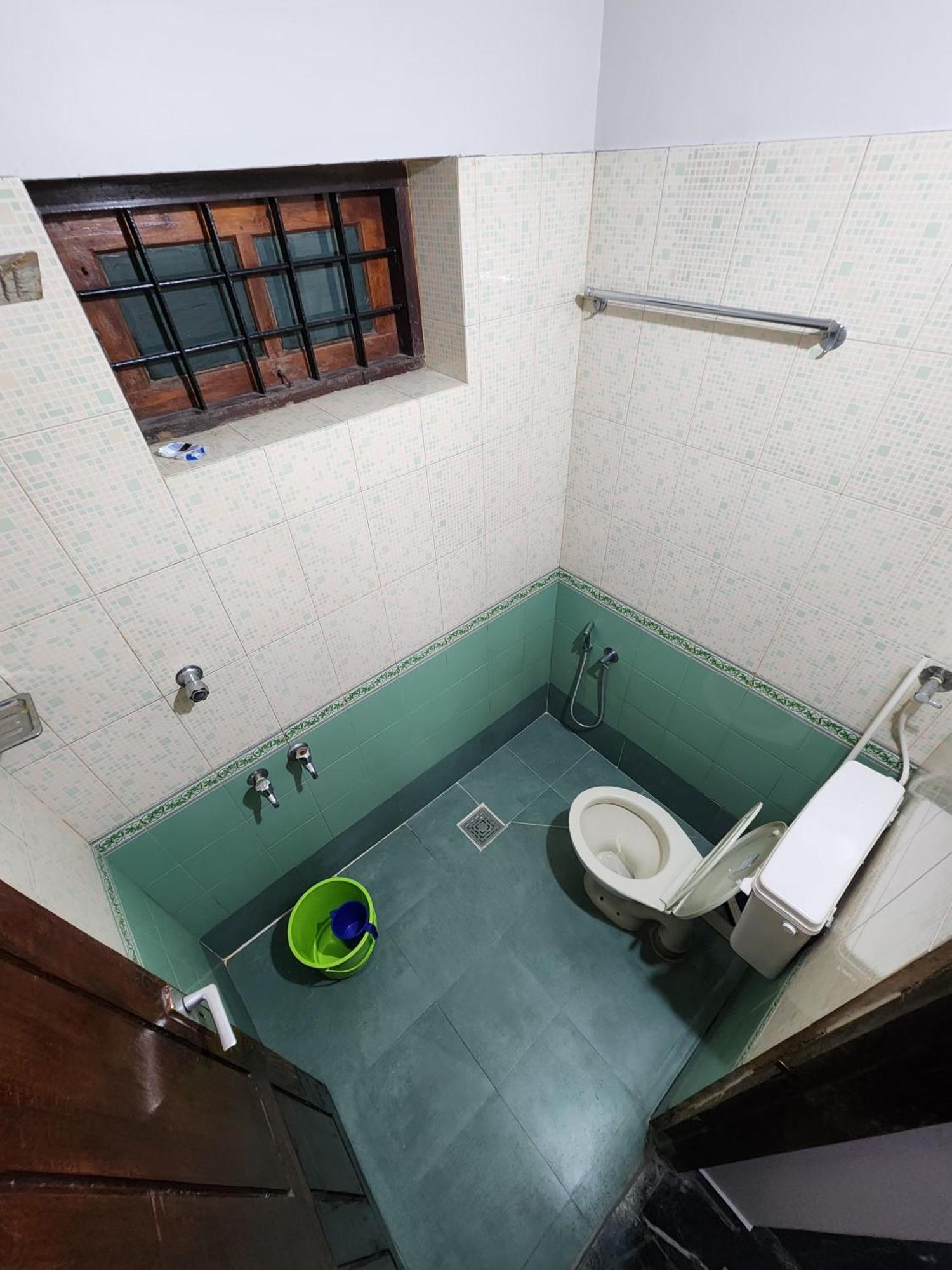 Budget Home Коччи Экстерьер фото